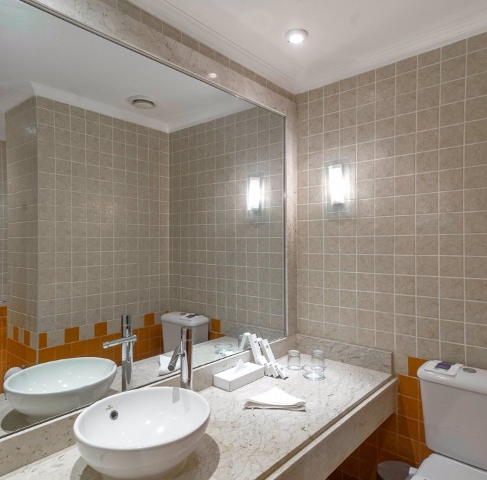 84859_standardroom-king-gv02