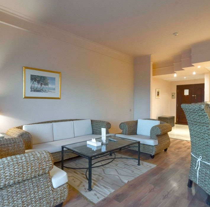 85206_royalsuite-sv10